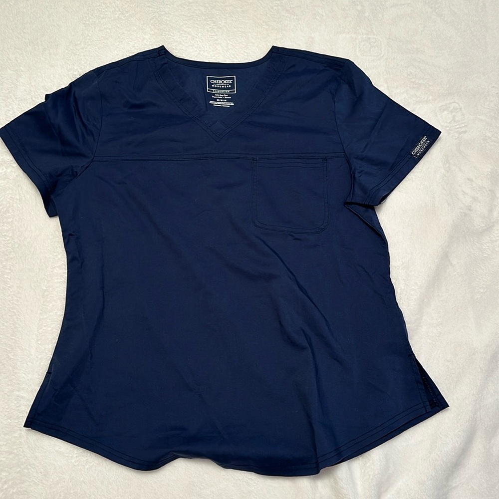 Scrub top
